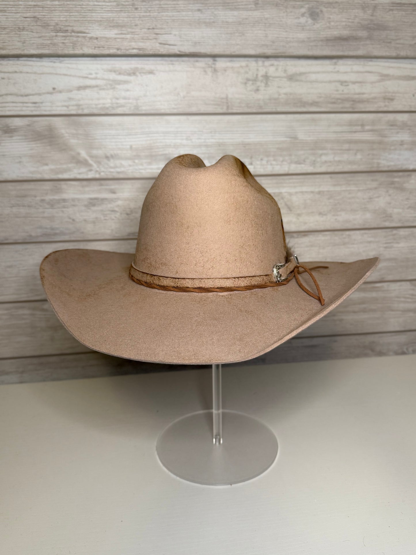 Tan Cattlemans Cowboy Hat